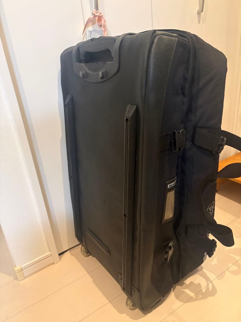 DAKINE 大容量キャリーバッグ　大容量 トラベルバッグ　旅行 DAKINE（ダカイン） スーツケース DAKINE SPLIT 4 WHEEL ROLLER