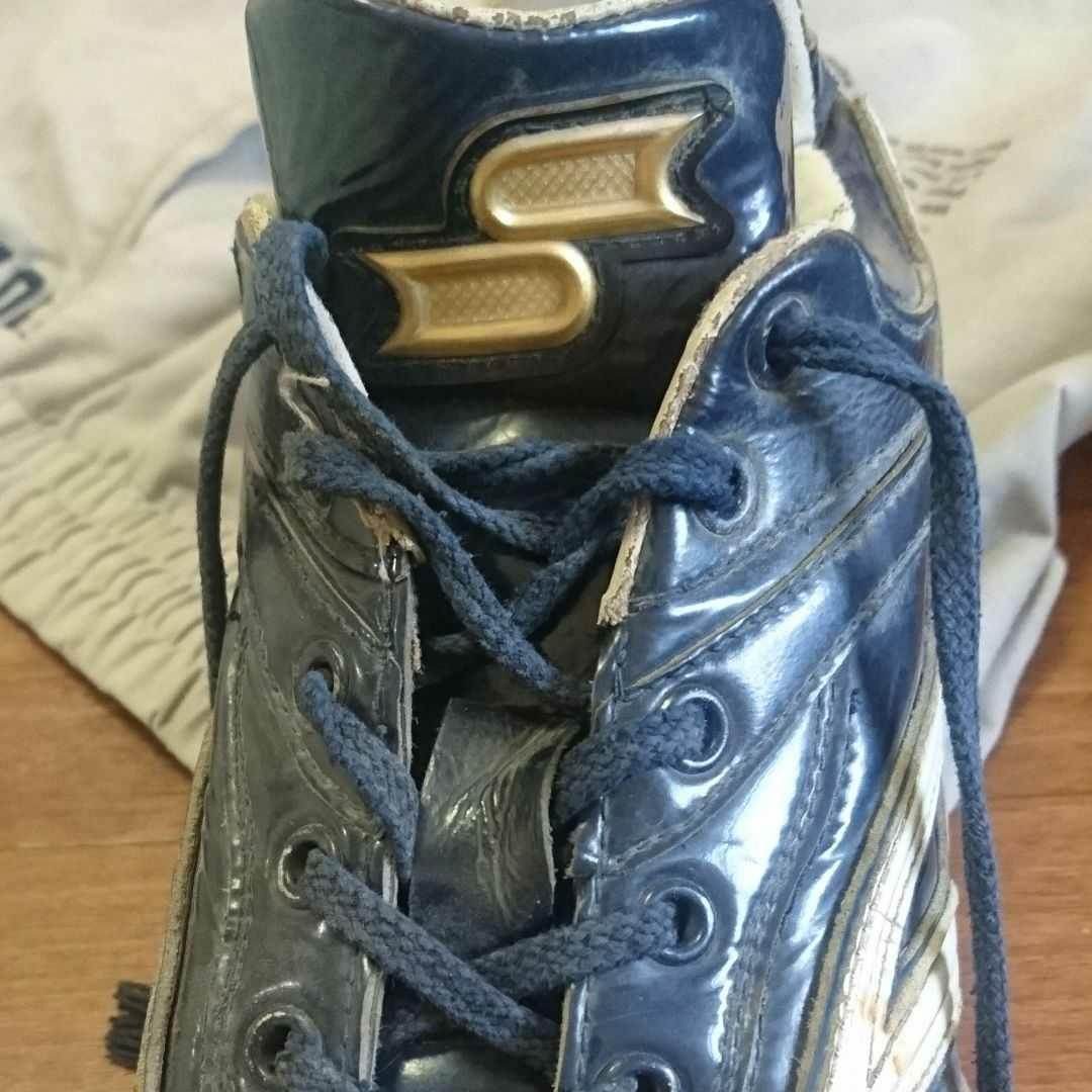 現ヤクルトスワローズ、木須フェリペ選手使用スパイク(ssk) - メルカリ