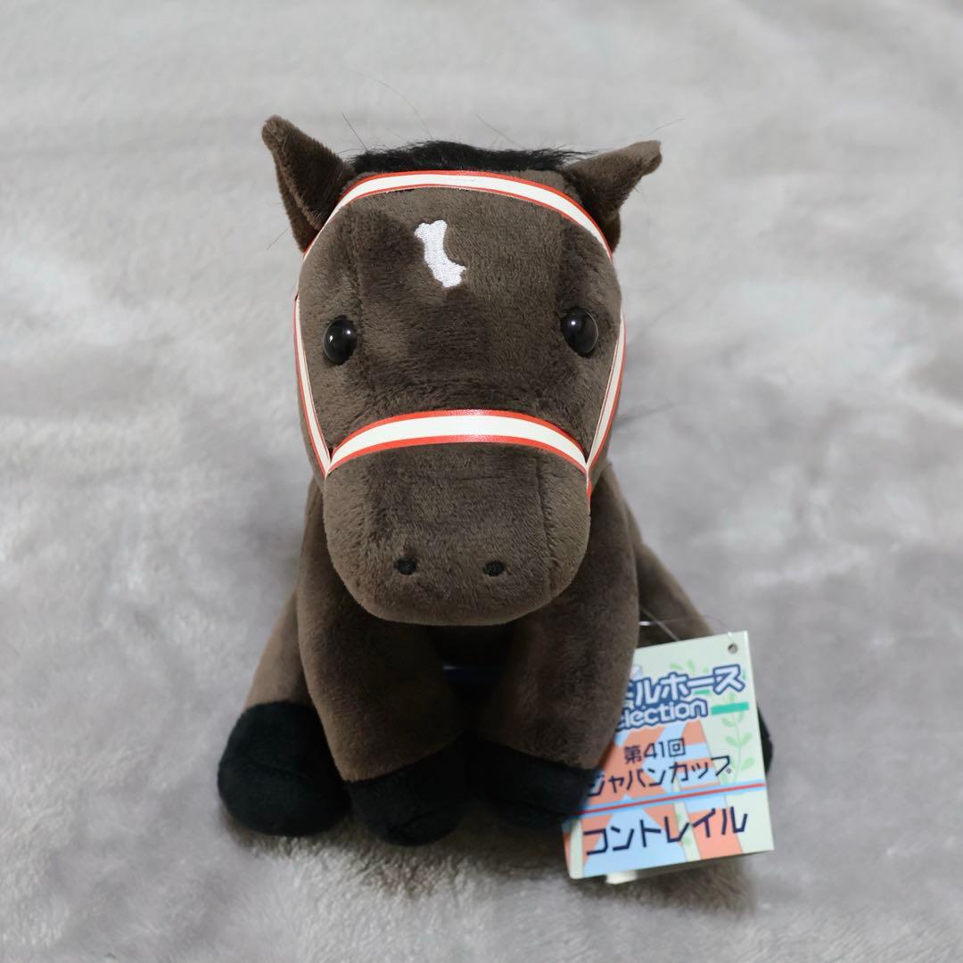 アイドルホース アーモンドアイ コントレイル イクイノックス ドウデュース