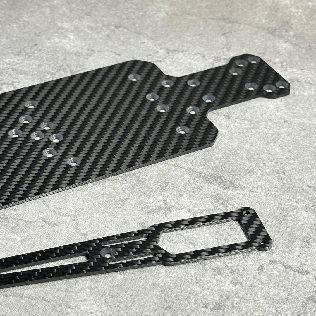 RD2.0 ヨコモ 特注品 カーボンシャーシ 3.0mm + アッパ a1732