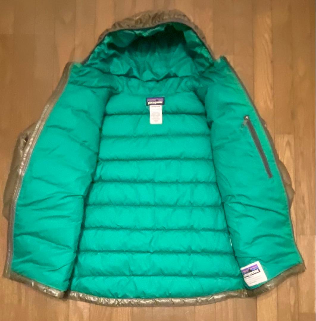 patagonia ダウンジャケット ボーイズ XL オリーブグリーン 緑 - メルカリ
