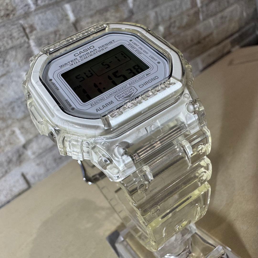 美品 G-SHOCK × BEAMS 別注 DW-5600VT ビームス - メルカリ