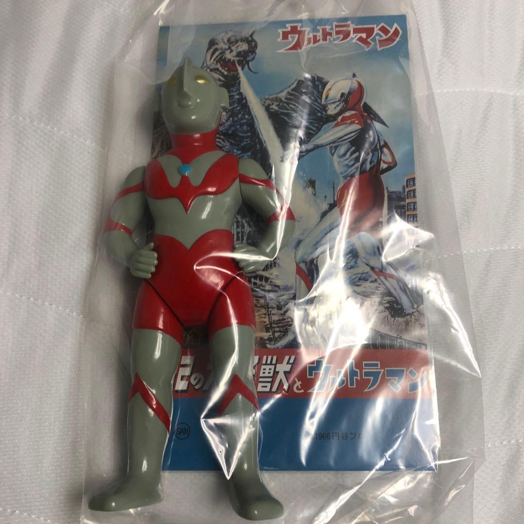 マルサン製 ウルトラマン350/昭和グレー 未開封品 匿名発送 - メルカリ