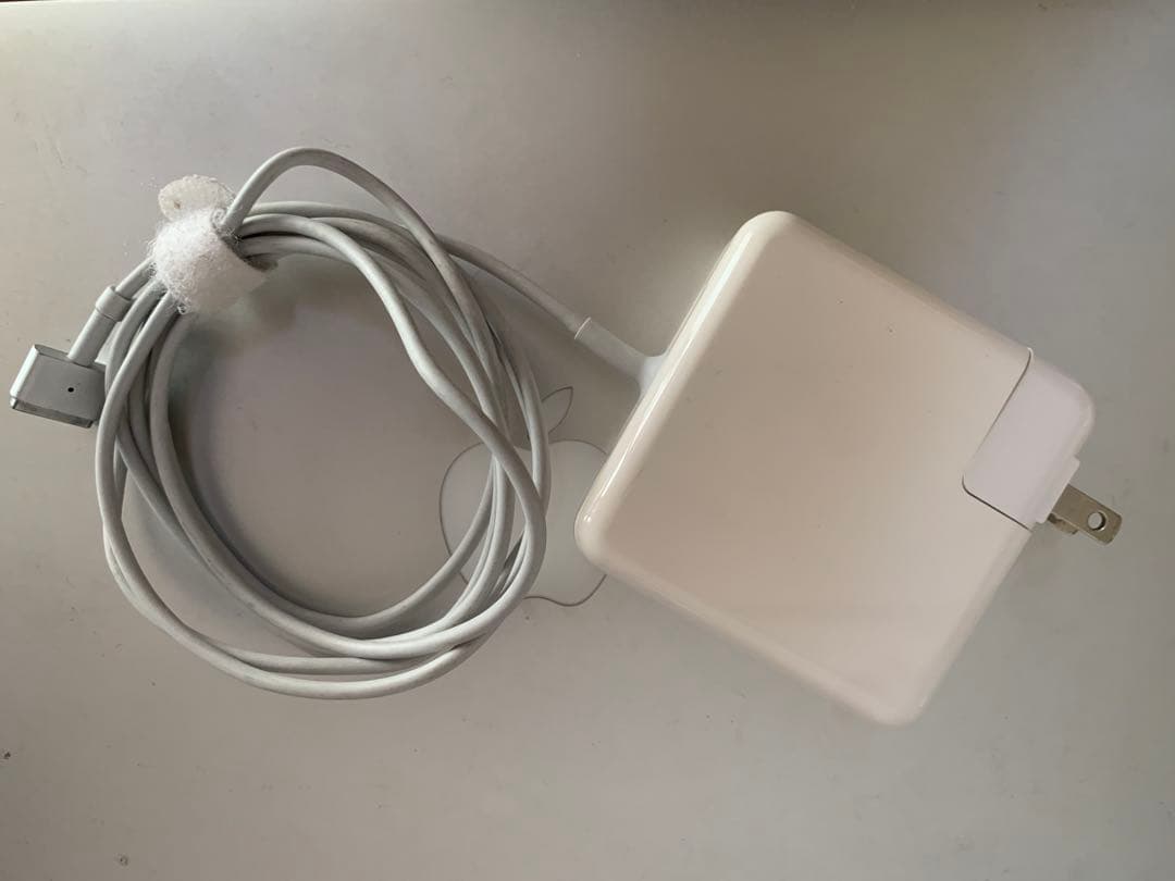 MacBookPro13インチ2013年モデル初期化済16GBdvdドライブ純正 - メルカリ