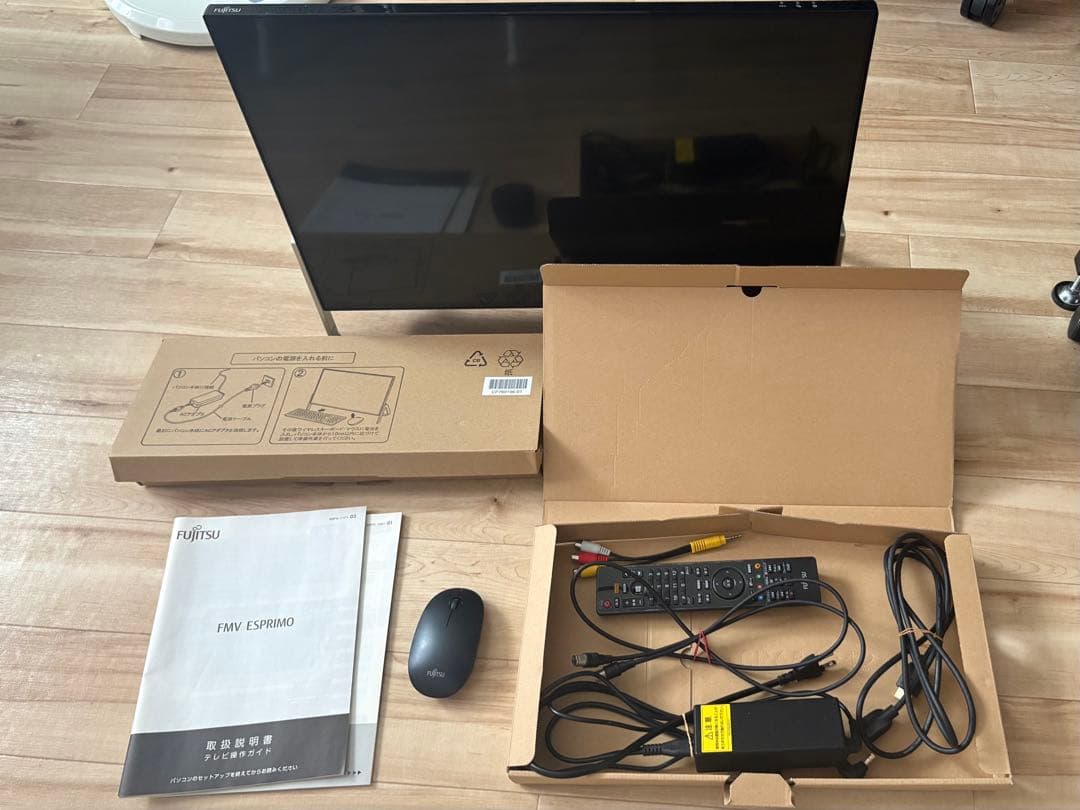 富士通 ESPRIMO FH77/D1 一体型PC AIO 中古品セット 富士通 ESPRIMO FH77/D1 中古 一体型 地デジ Office Win10 or