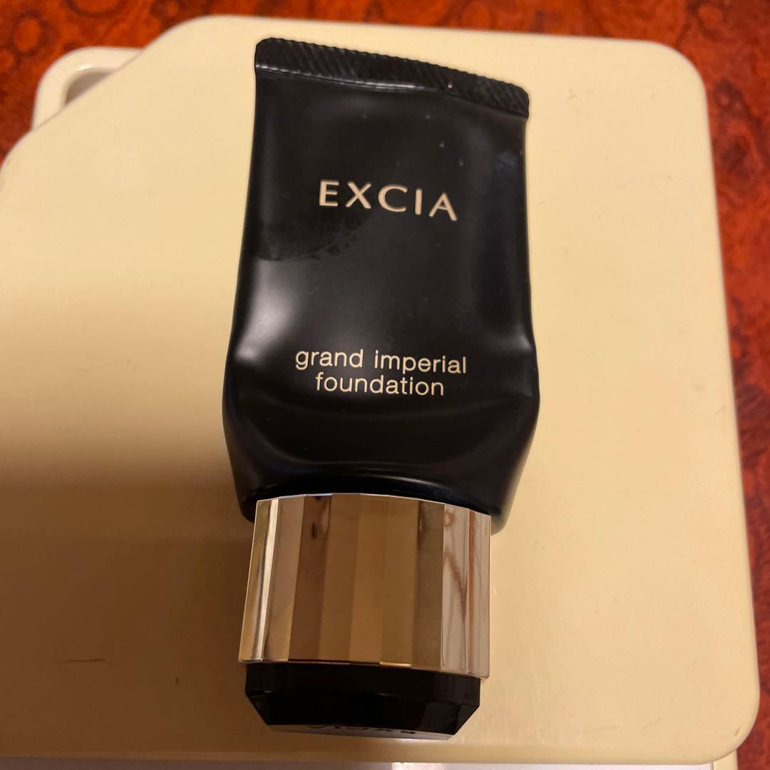 エクシア グランインペリアル ファンデーション NA201 - メルカリ