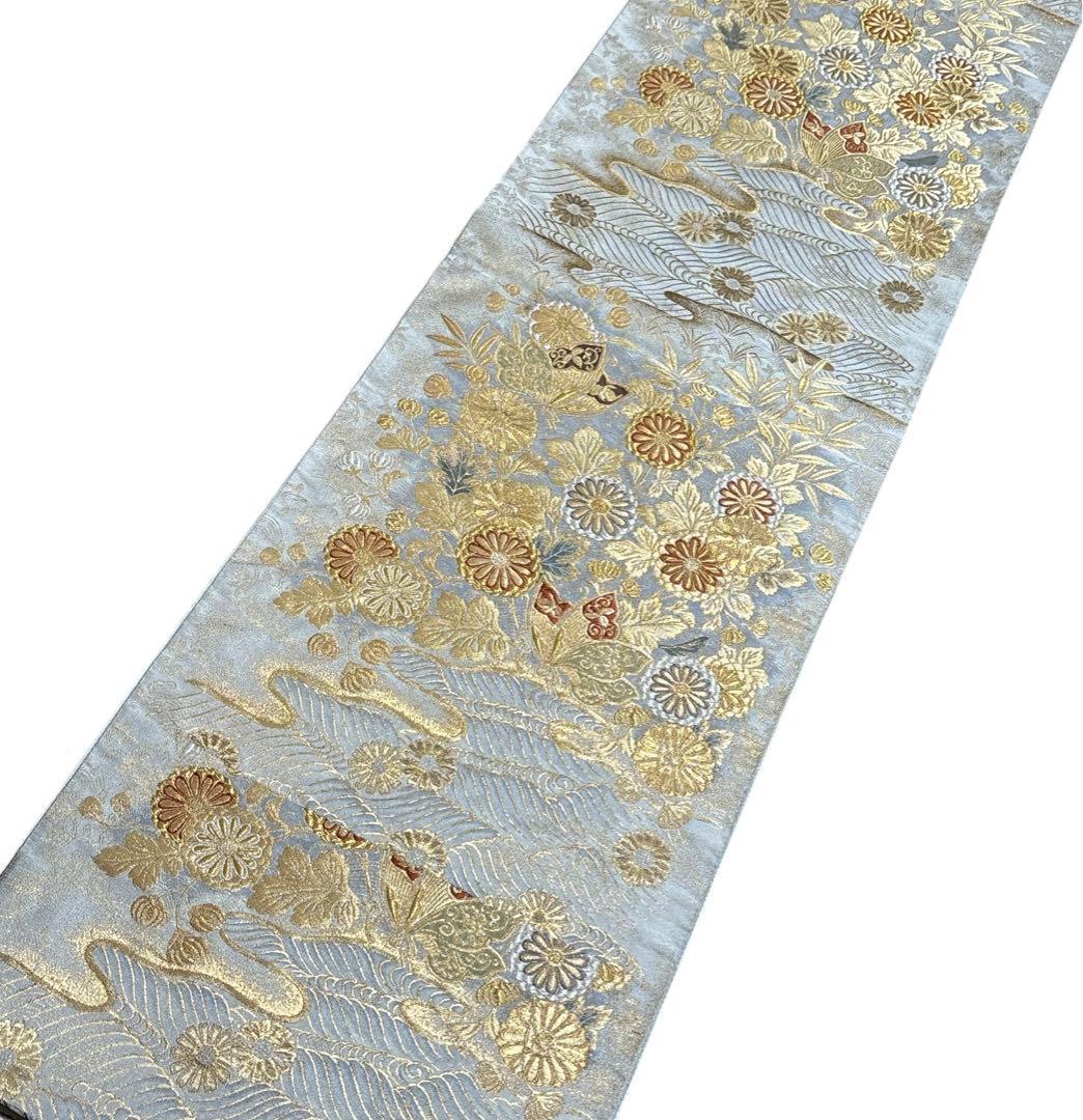 A4美品袋帯 六通柄 金糸 唐織 刺繍 菊 蝶 正絹 着物 - メルカリ