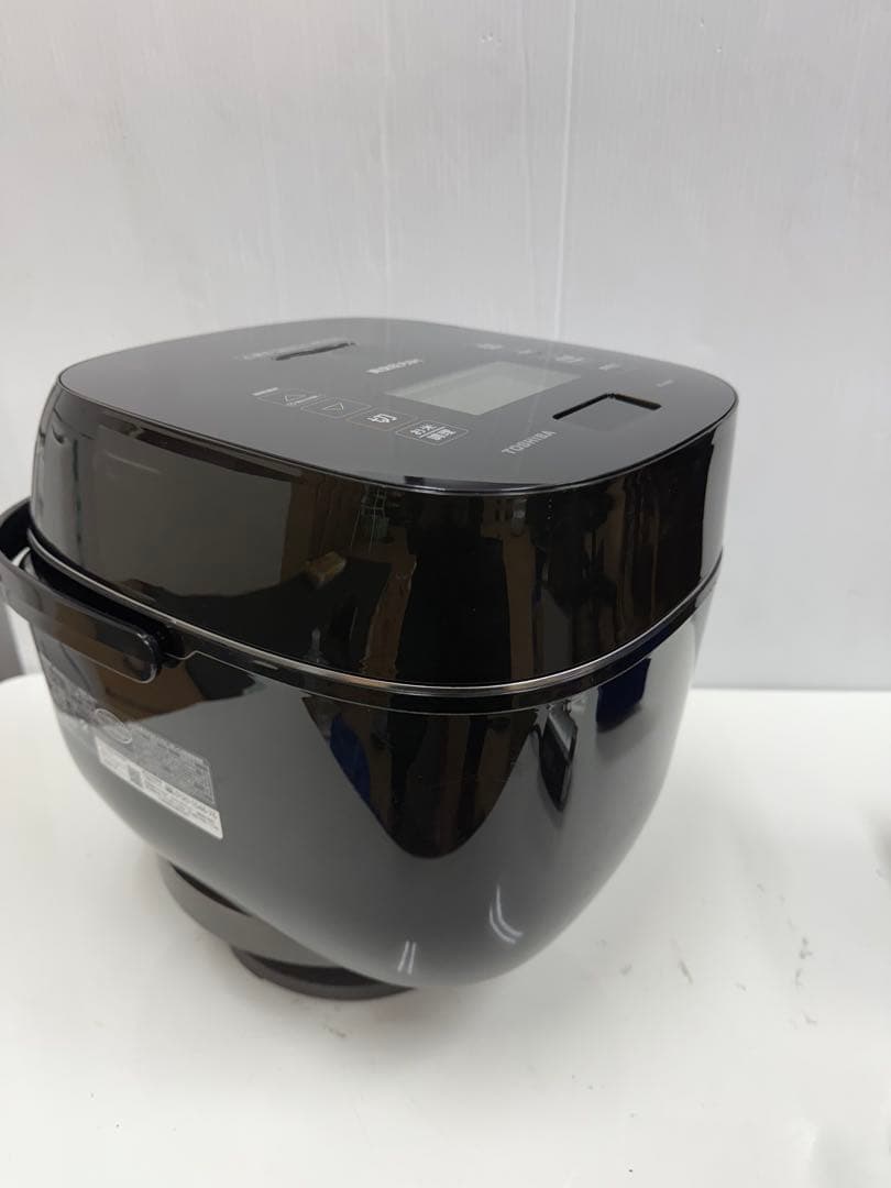 TOSHIBA 真空圧力IH 炊飯器 RC-18VSP 1.8L