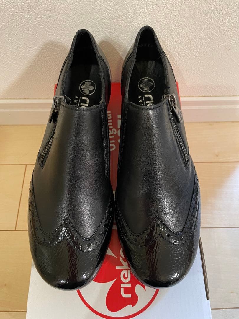 Rieker リーカー ショートブーツ　ブラック 試着のみ 箱あり 36 2026年最新】riekerショートブーツの人気アイテム - メルカリ