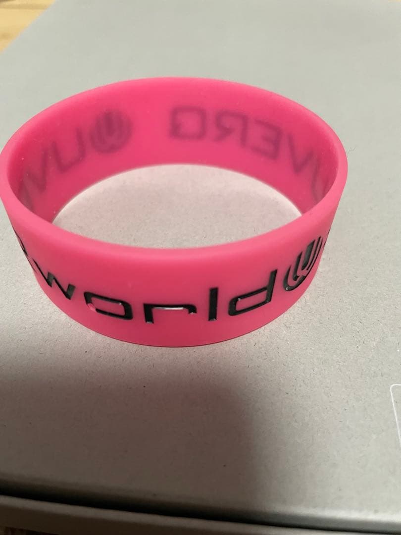 レア！UVERworld 非売品ラバーバンド UVERQ - ミュージシャンファッション