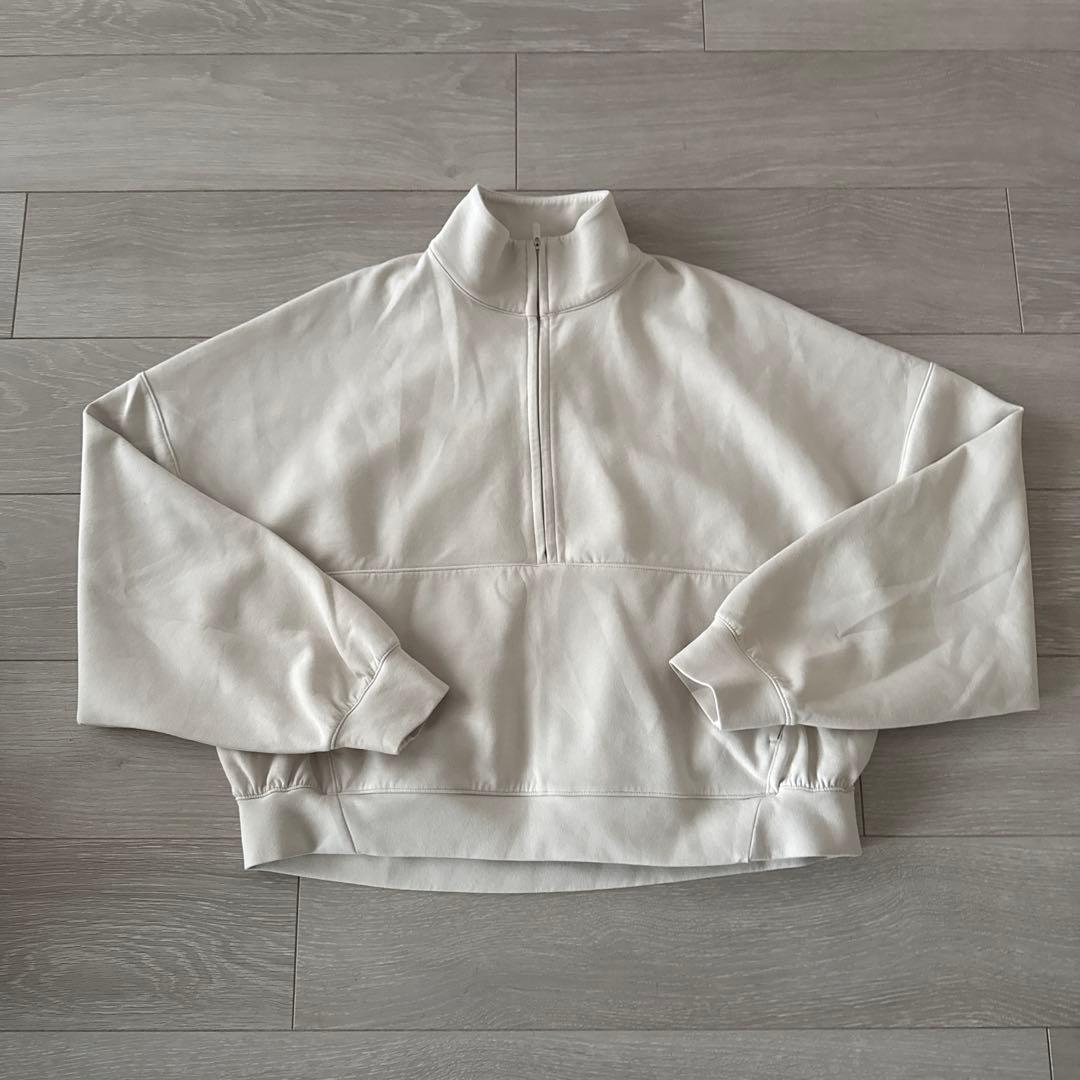 24.7 1mpossiblySoft Dri-FIT オーバーサイズド トップ - メルカリ