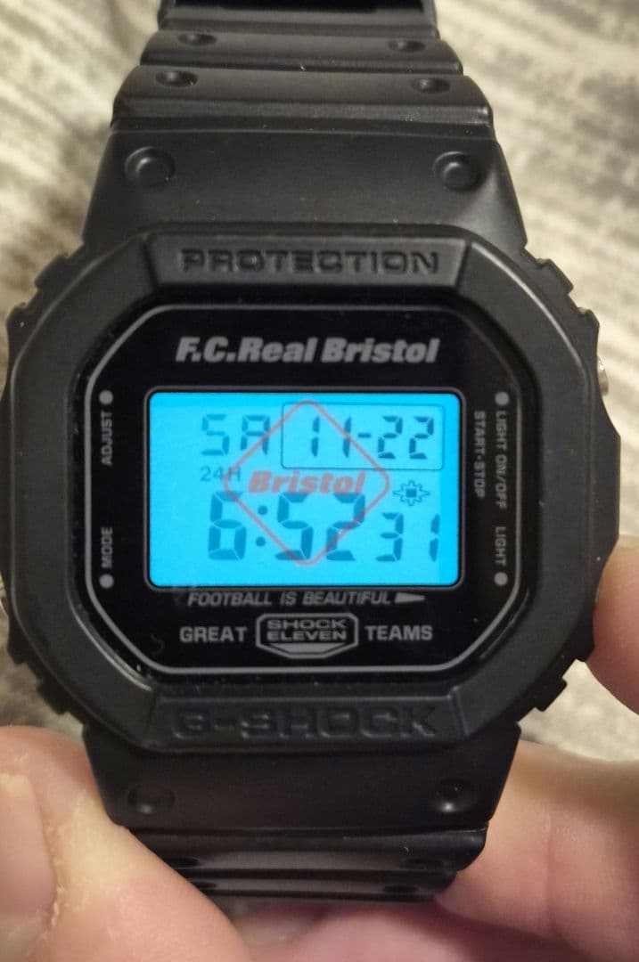 F.C.Real Bristol G-SHOCK　腕時計