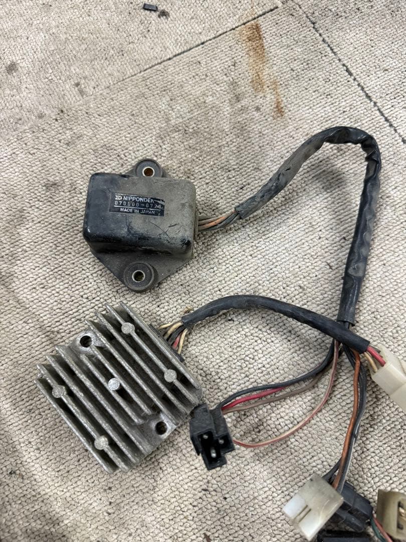 rz250 4l3 レギュレター　CDi 楽天市場】RZ350 RZ250 レギュレーター : 業販ENYA 楽天市場店