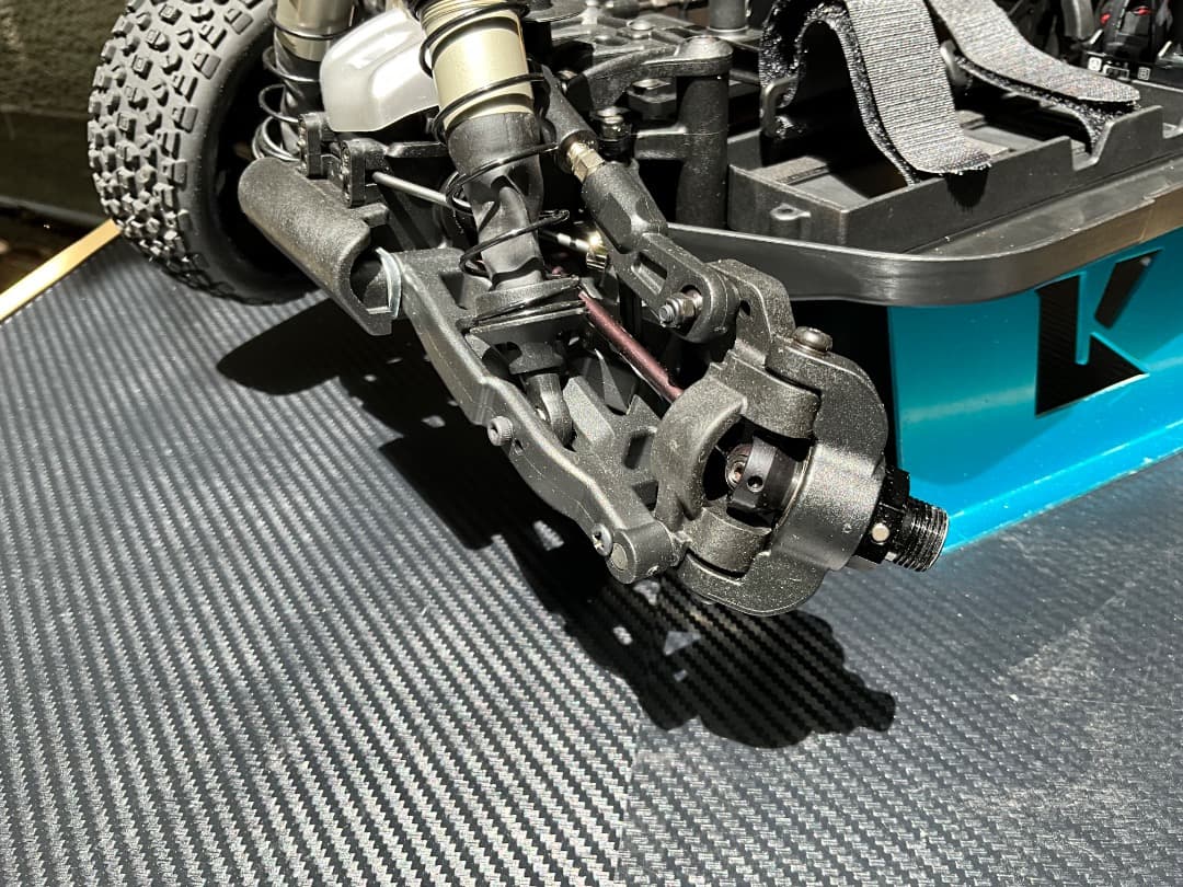 1/8電動バギー（レディセット）CARACAL -E カラカル電動