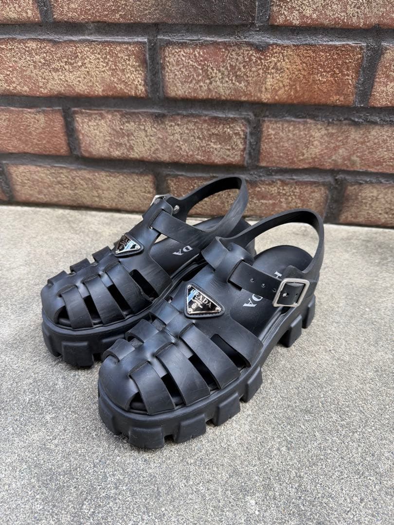 PRADA 厚底サンダル PRADA＊Soft padded nappa leather sandals サンダル＊送料込 (PRADA