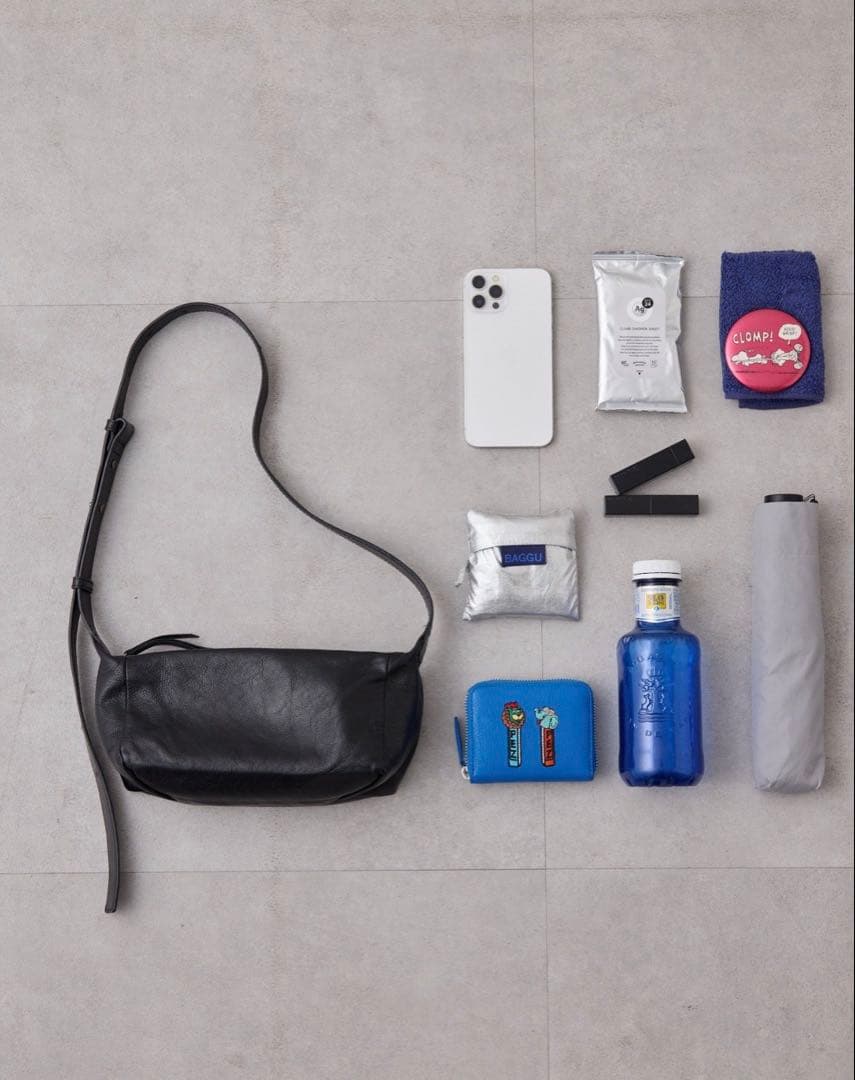 ear PAPILLONNER《本革/220g》ボックスショルダーバッグ