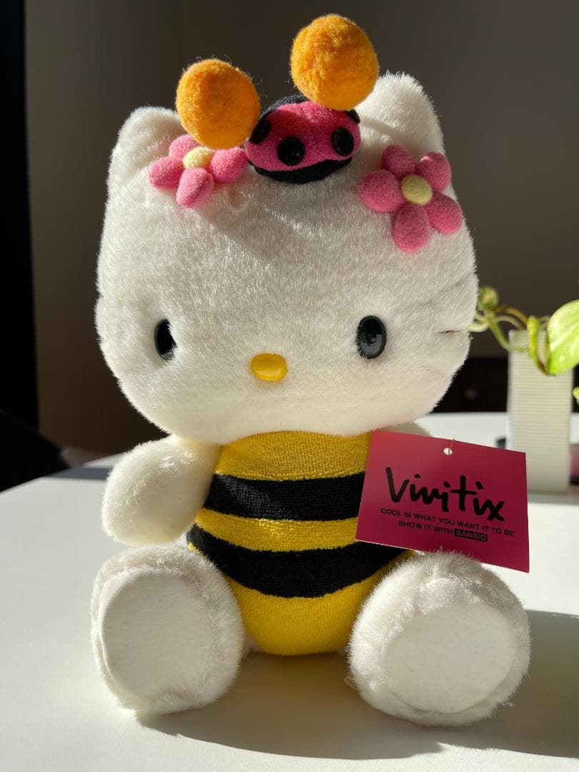 激レア】ハローキティ Vivitix ぬいぐるみ☆ヴィテージ キティはち