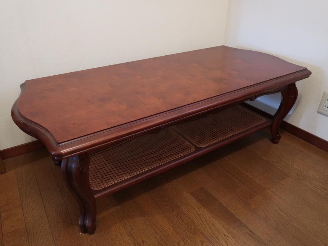 ローテーブル　センターテーブル　カリモク　コロニアル　猫脚　karimoku 楽天市場】カリモク センターテーブル おしゃれ リビングテーブル