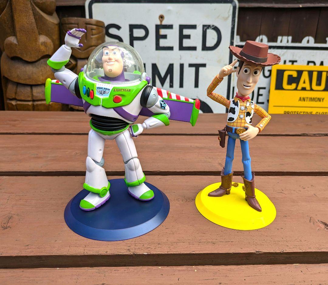 トイストーリーフィギュア ウッディ バズライトイヤー - メルカリ