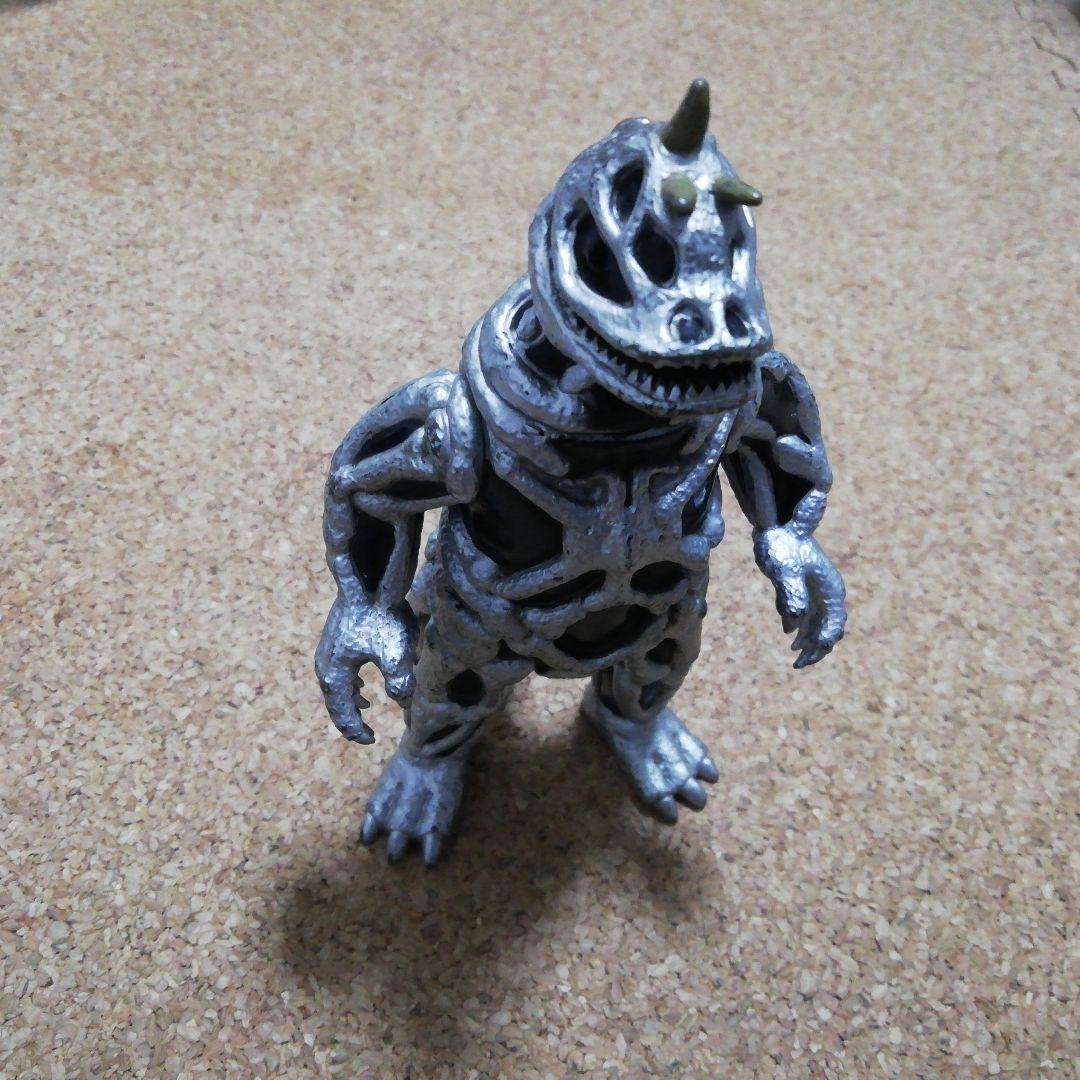 シーボーズ 1983 ウルトラマンシリーズ 怪獣フィギュア - メルカリ