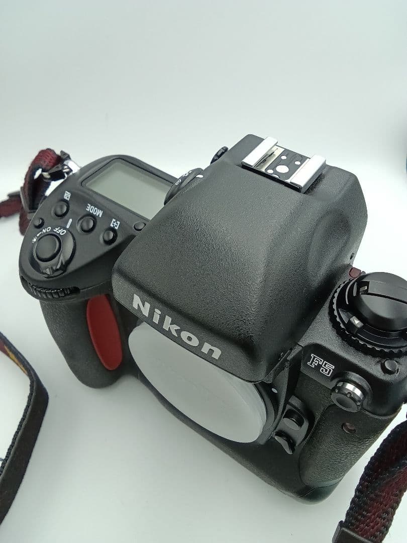 SALE】Nikon フィルム一眼レフカメラ/ おまけケース付きの通販はau PAY