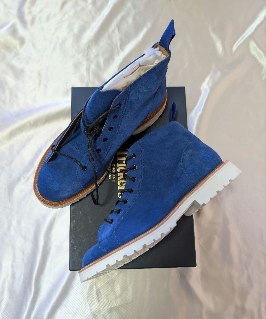 な*な様 新品未使用 tricker's スエード ブーツ ブルー ビブラムソー