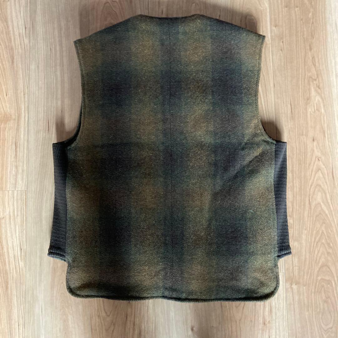 美品❗️90s j.crew ジェイクルー オンブレ ベスト 中綿 M - メルカリ