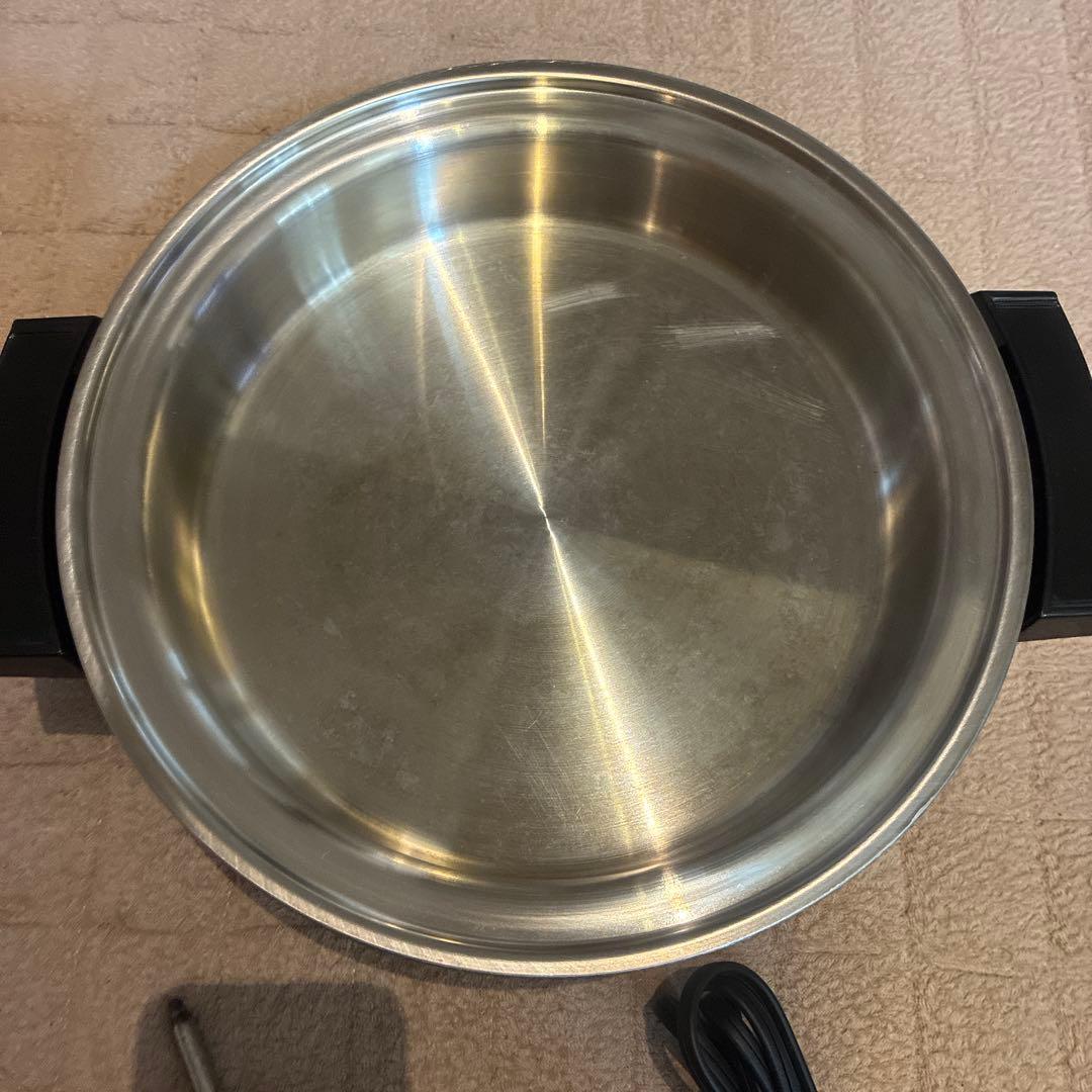 ロイヤルクイーン 電気フライパン 数回使用 蓋はありません。 - メルカリ