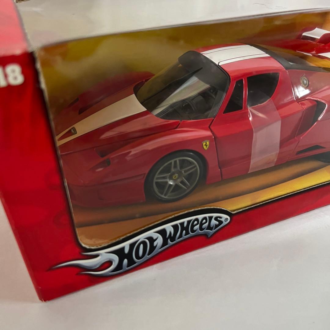 Hotwheels Ferrari FXX 赤 1:18 - メルカリ