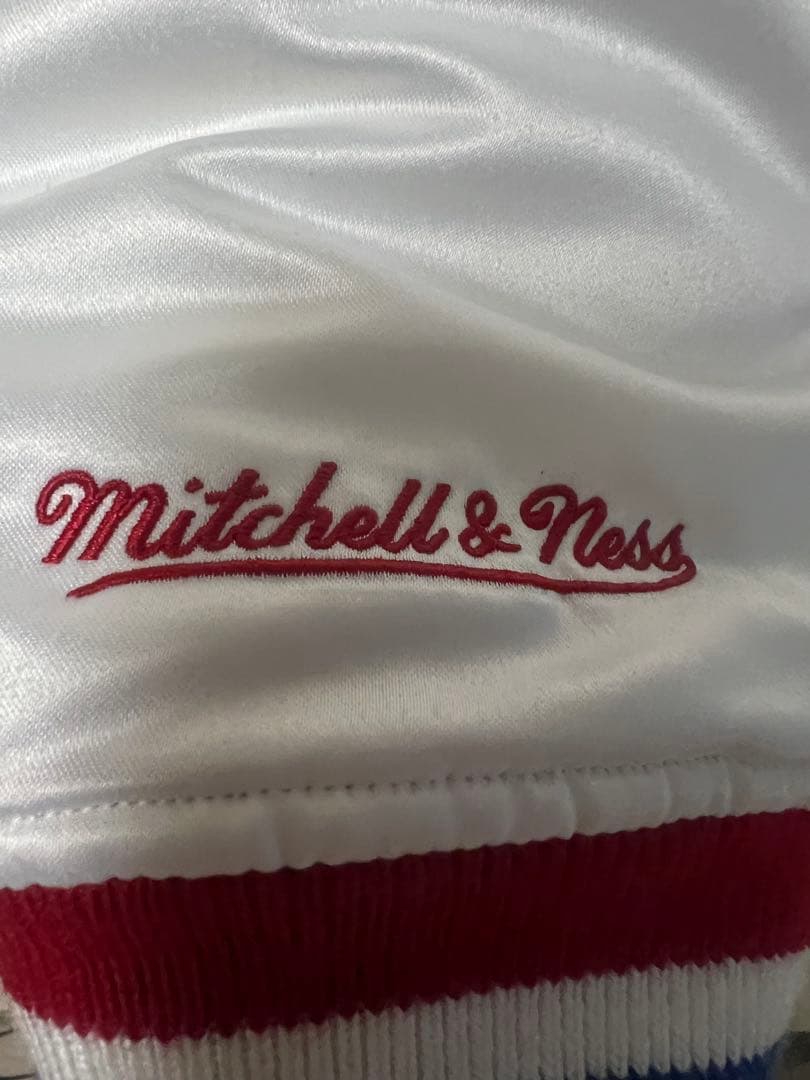 Supreme × Mitchell＆ness サテンスタジャン ホワイト XL - メルカリ