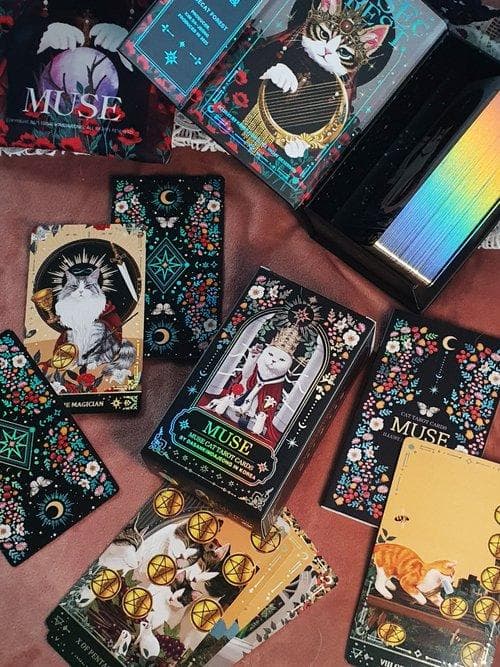 超入手困難な豪華絢爛美麗デッキ✨東洋と西洋を織り交ぜた芸術的な猫のタロットカード