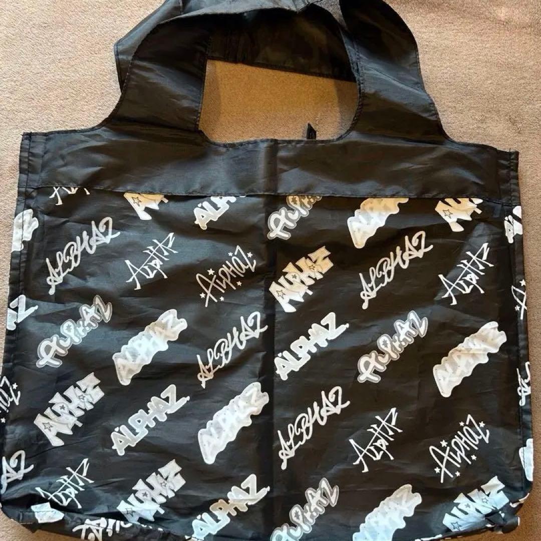 XG THE FIRST HOWL グロパ グッズ VVIP - メルカリ