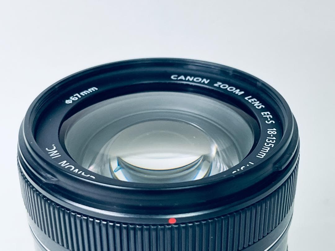 ☆美品☆Canon キヤノン EF-S 18-135mm F3.5-5.6 IS