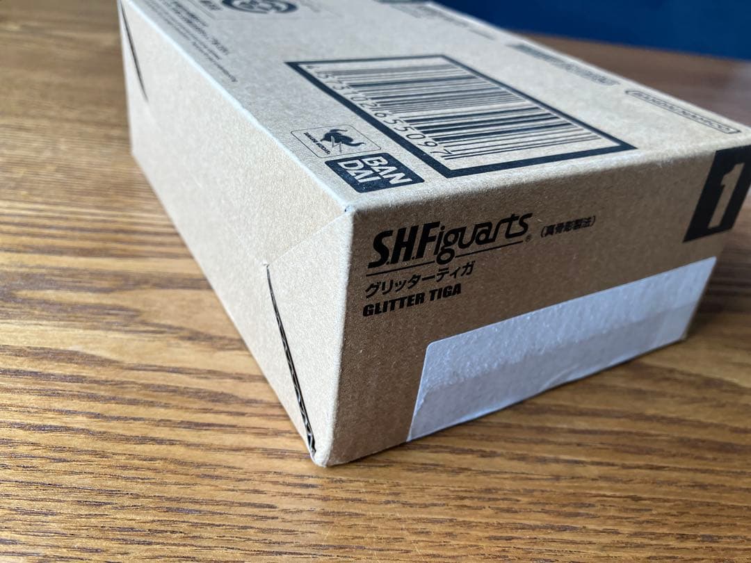 ス*ィ様 S.H.Figuarts（真骨彫製法）ウルトラマンティガ　グリッターテ