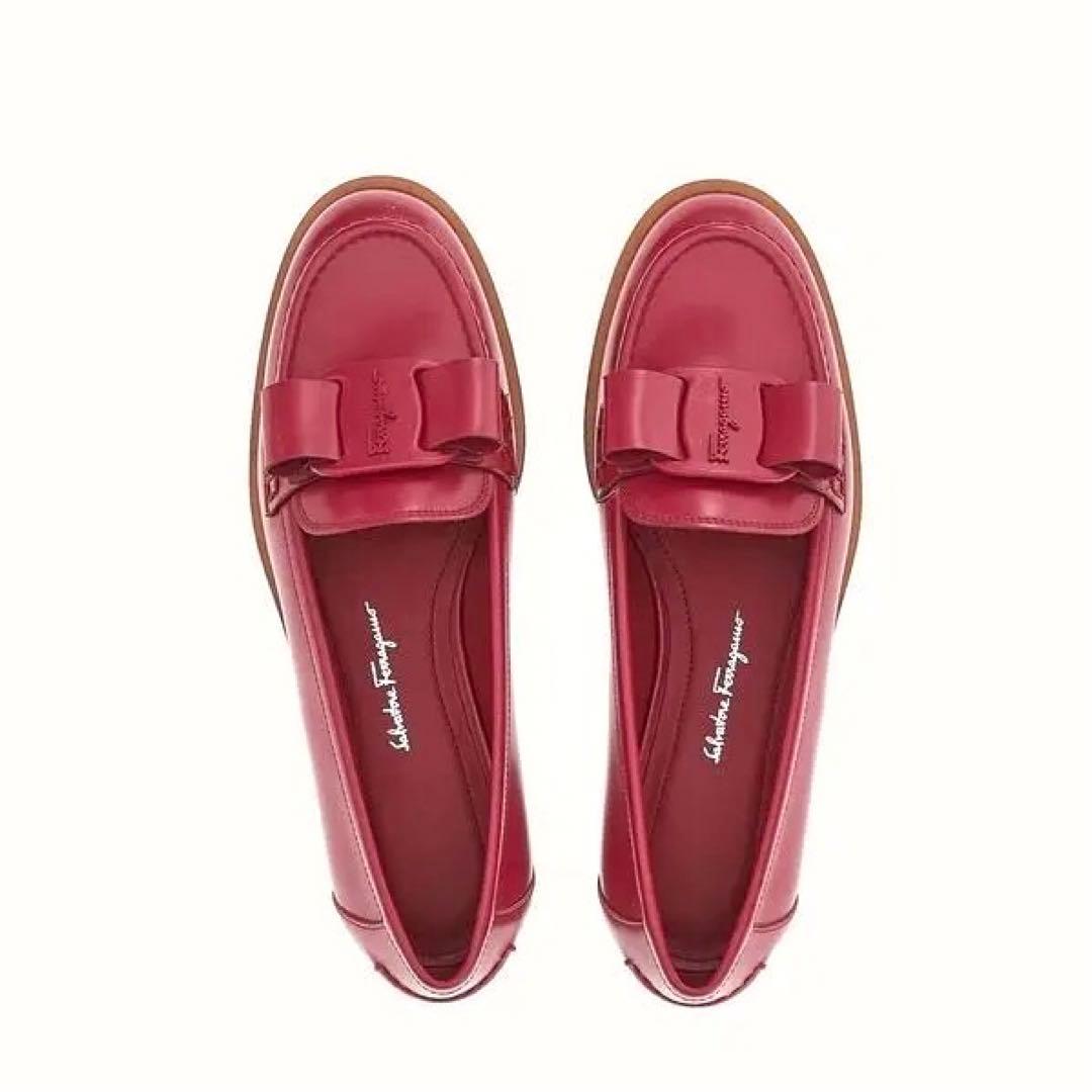 フェラガモ VIVA モカシン リボン ローファー 赤 レッド 23cm - メルカリ