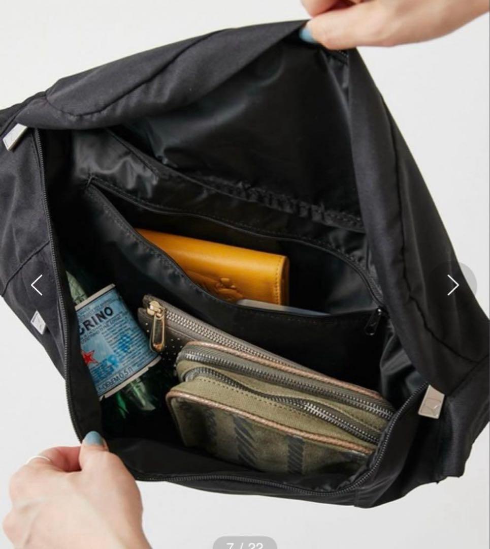 極美品】Maison Kitsune PUMA ウエストバッグ 限定コラボ - メルカリ