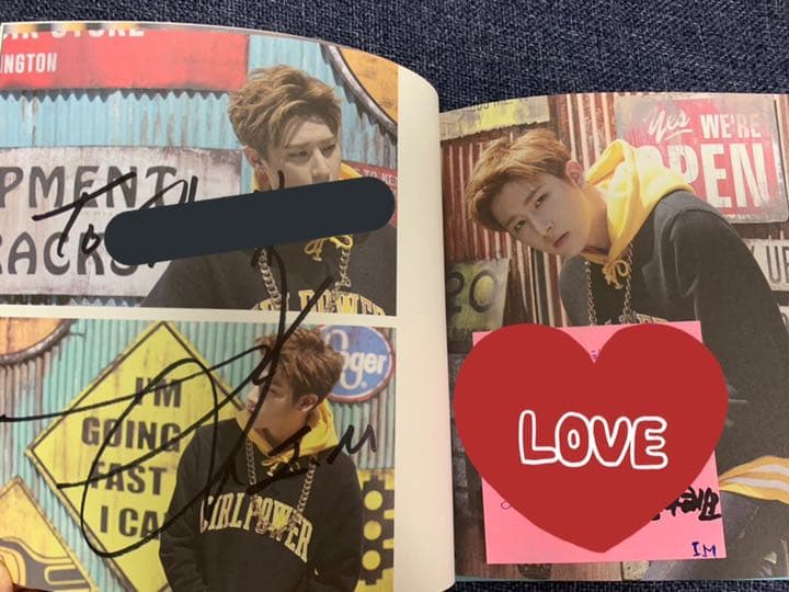 MONSTA X RUSH メンバー全員サイン入りアルバム - メルカリ