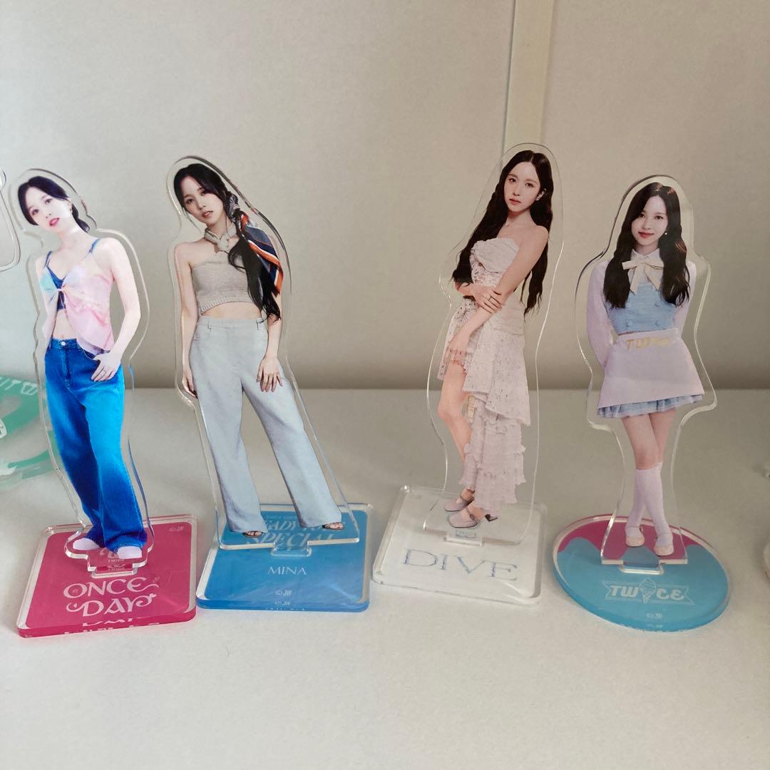 twiceミナ アクリルスタンド まとめ売り - メルカリ