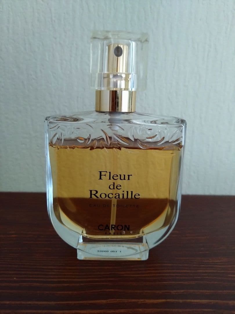 キャロン フルール ド・ロカイユ フレッシャーパヒューメ 100ml - メルカリ