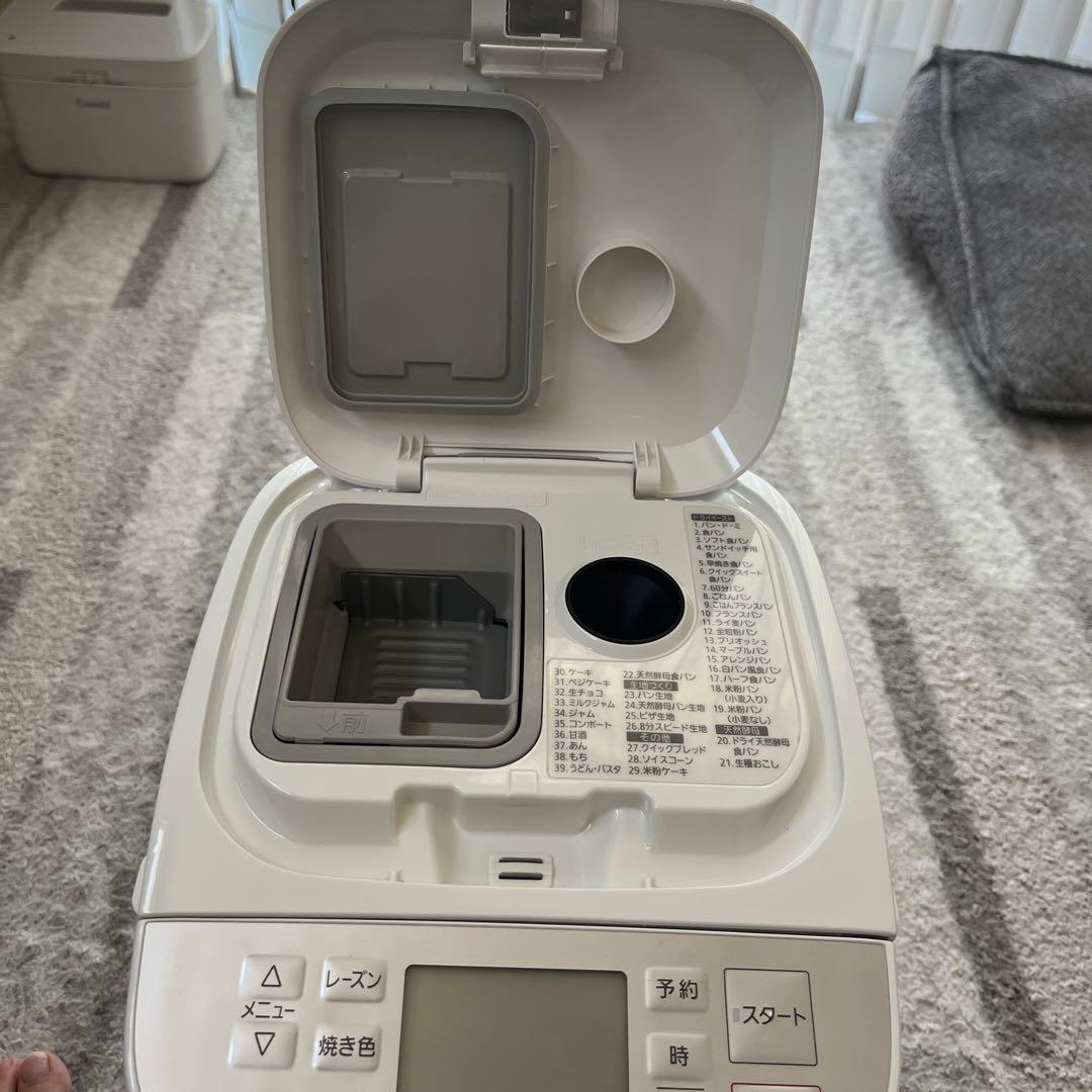 ササミ様専用【Panasonic ホームベーカリー】美品✨ホワイト/SD-MT3