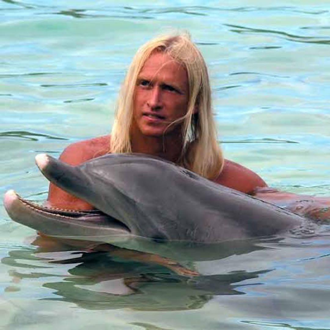 ラッセン ロマンスオブザシー 夕日 サンセット クジラ 風景 版画 額