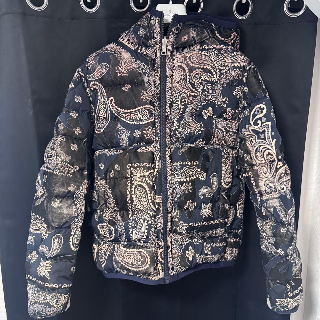 美品 モンクレール ペイズリー リバーシブル 2 ゴールデンサイズ