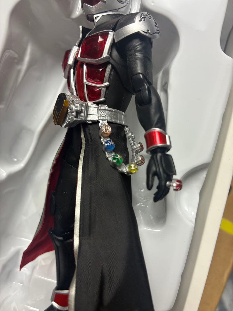 S.H.Figuarts（真骨彫製法） 仮面ライダーウィザード フレイムスタイル