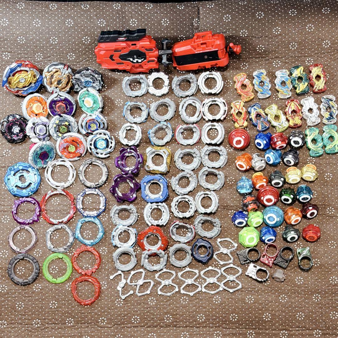 ベイブレード まとめ売り 本体13個　パーツ大量 ランチャー メタル バースト ベイブレード セット ベイブレードバースト ランチャー パーツ