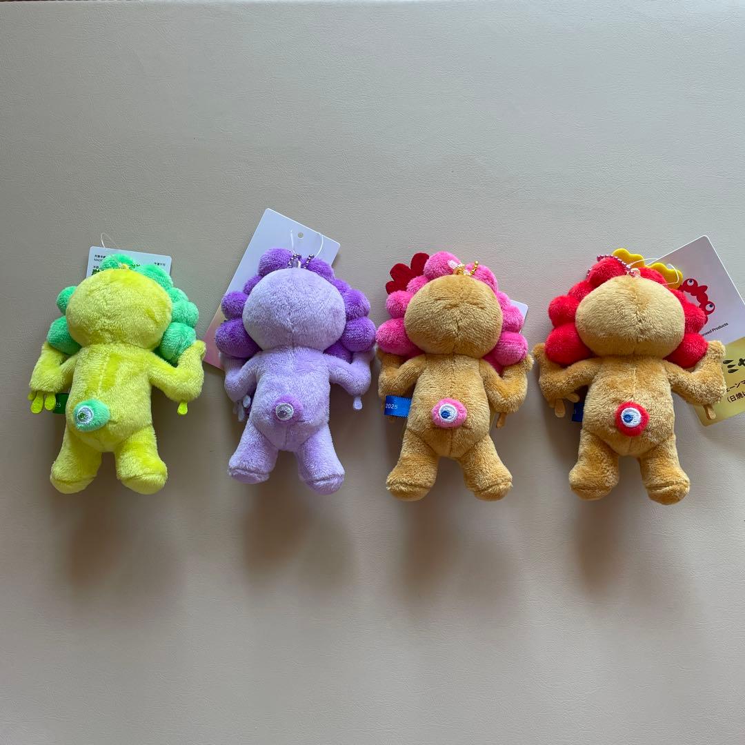 8種 コンプリート 推しカラー 日焼け ミャクミャク ボールチェーン