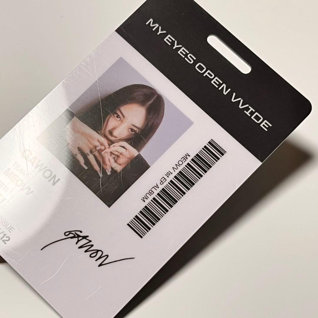 MEOVV ミヤオ ガウォン ポップアップ IDカード - メルカリ