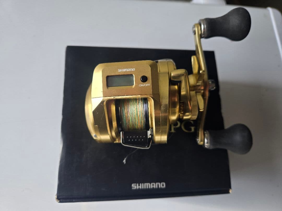 SHIMANO カルカッタコンクエストCT200PG シマノ(SHIMANO) 14カルカッタ コンクエスト 200 032041｜アウトドア