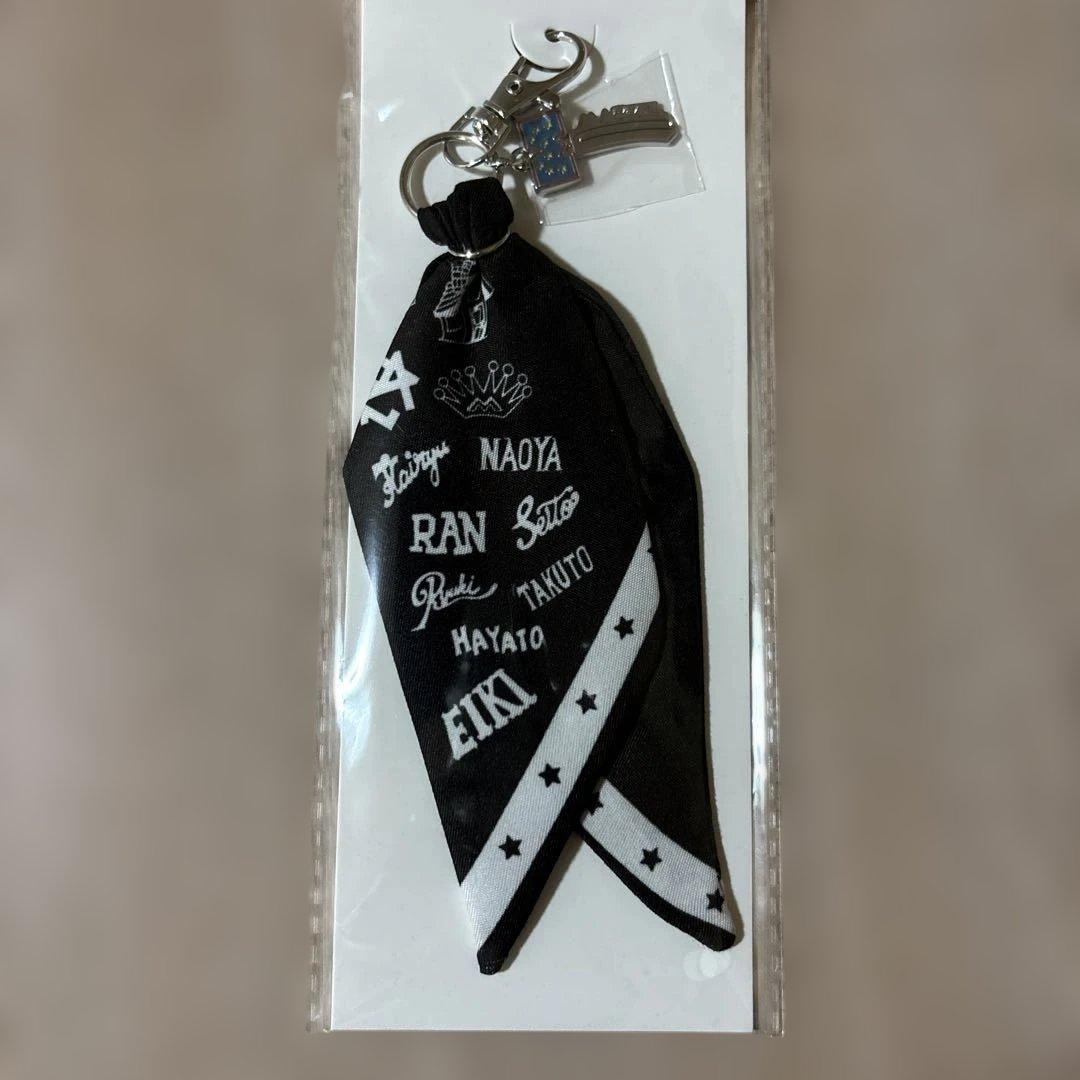 MAZZEL まぜべやバンダナキーホルダー - メルカリ