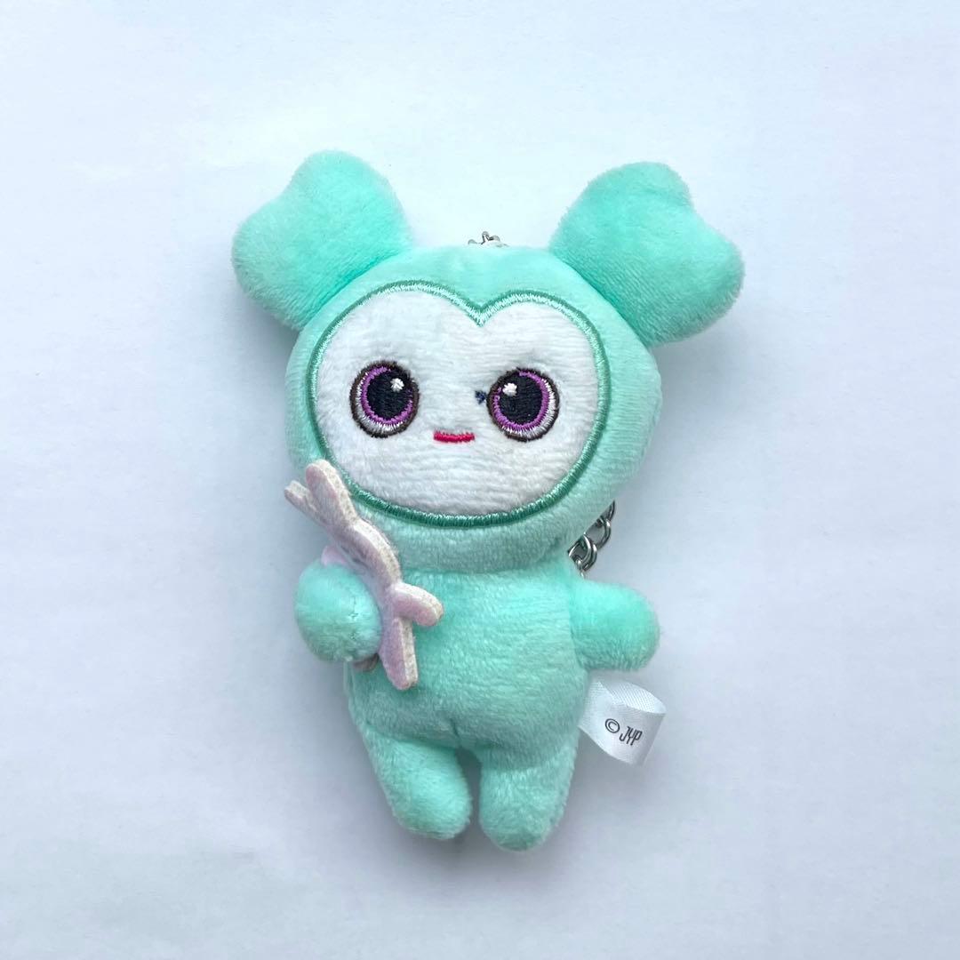 TWICE BABY LOVELY ミブリー バッグチャーム - メルカリ