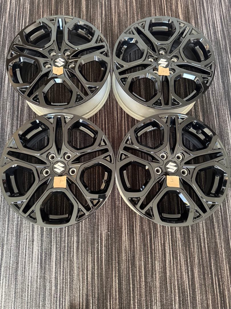 新車外し ZC33Sファイナルエディション ホイール4本 リアエンブレム付き Yahoo!オークション -「スイフトスポーツ zc33s ホイール 新車外し」の